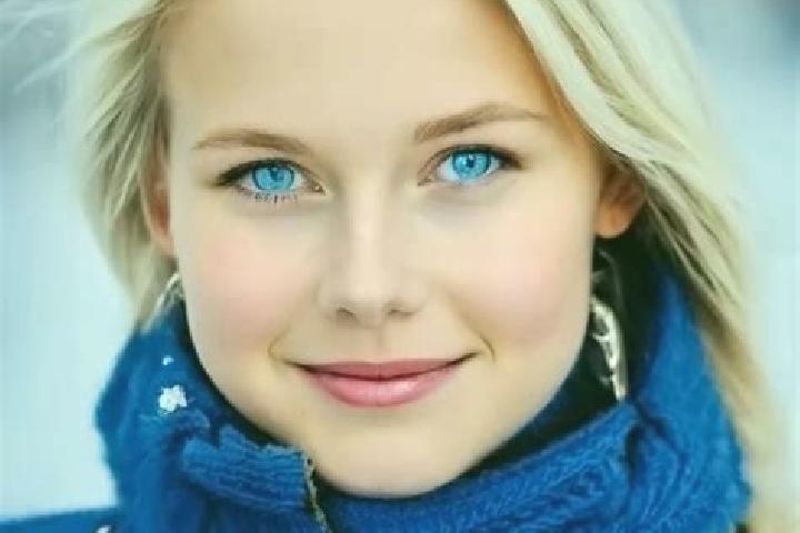 Harper, 24, a blonde blue-eyed slavic companion based in Biratori. Offering Duos, Domination, Deep French Kissing, Fetish. Available for incall and outcall, ...