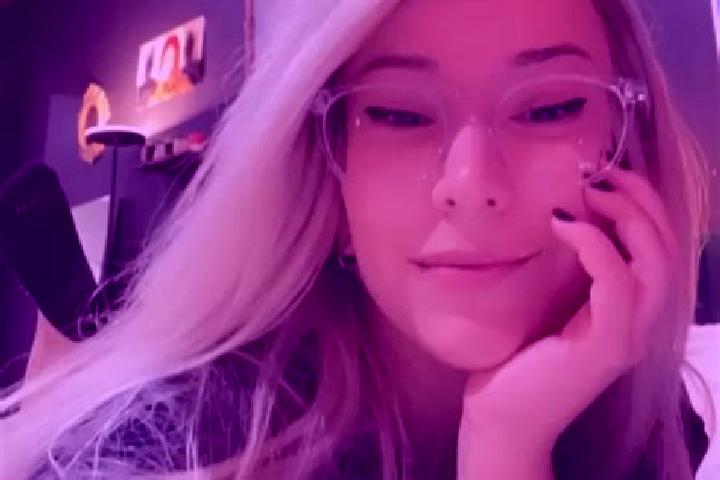 Harper, 24, a blonde grey-eyed mixed companion based in Kapas Herd. Offering Fetish, Prostate Massage, Girlfriend Experience. Available for incall and outcal...