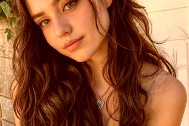 Harper, 24, a brunette hazel-eyed middle eastern companion based in Lengnau. Offering CIM, Massage, Fetish. Available for incall and outcall, day and evening...