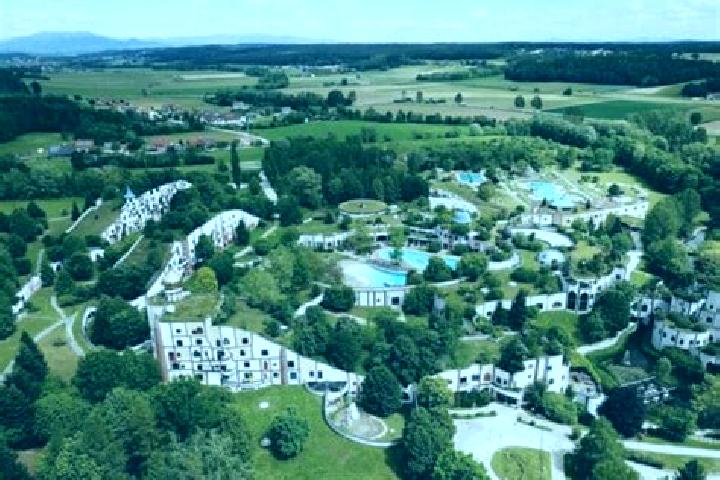 Harper, 24 — Escort in Bad Blumau, Austria