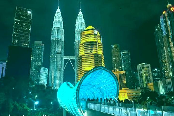 Harper, 24 — Escort in Dengkil, Malaysia