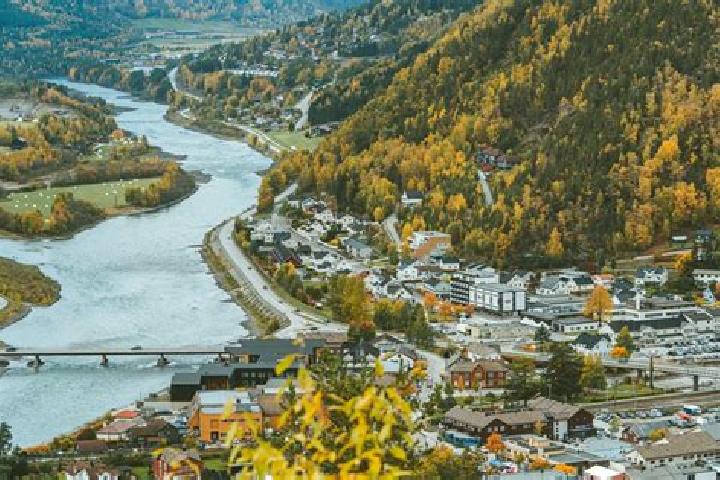 Harper, 24 — Escort in Hundorp, Norway
