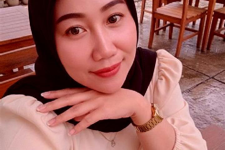 Harper, 24 — Escort in Kasui, Indonesia