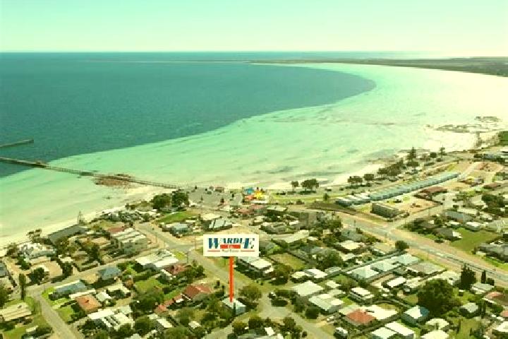 Harper, 24 — Escort in Moonta Bay, Australia