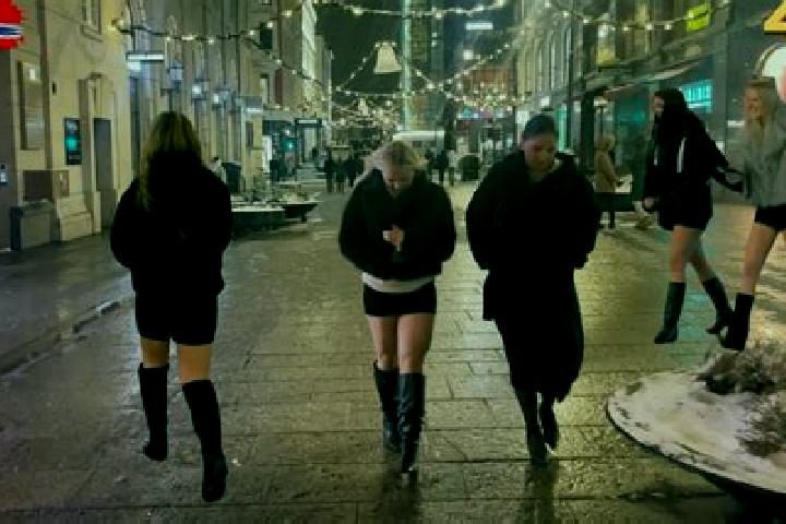 Harper, 24 — Escort in Naustdal, Norway