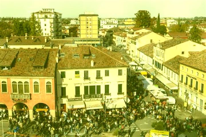 Harper, 24 — Escort in Sant Angelo di Piove di Sacco, Italy