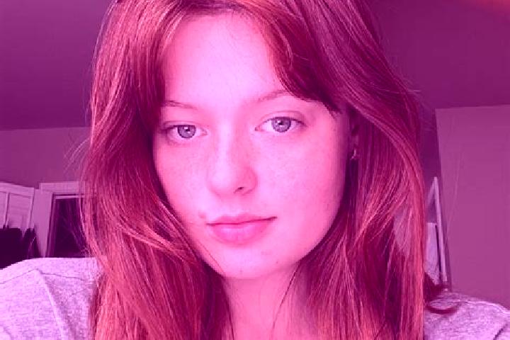 Harper, 25, a auburn brown-eyed european companion based in Kirchberg an der Iller. Offering Prostate Massage, Domination, Duos. Available for incall and out...