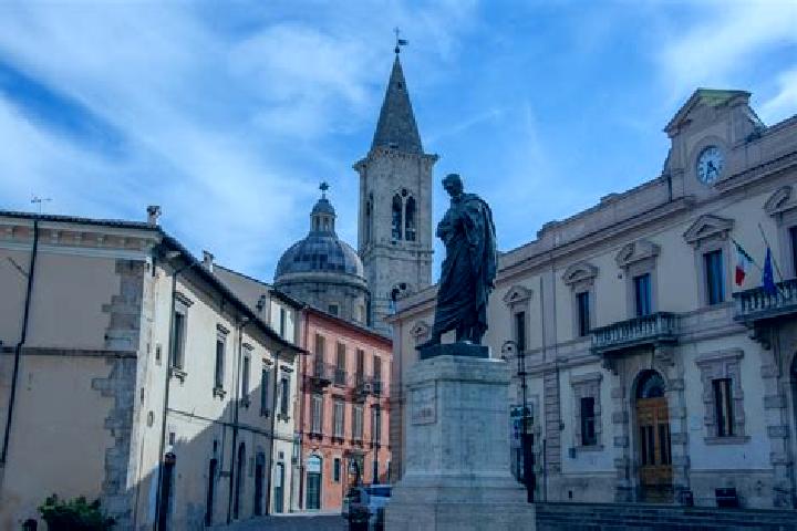 Harper, 25 — Escort in Civitella Alfedena, Italy