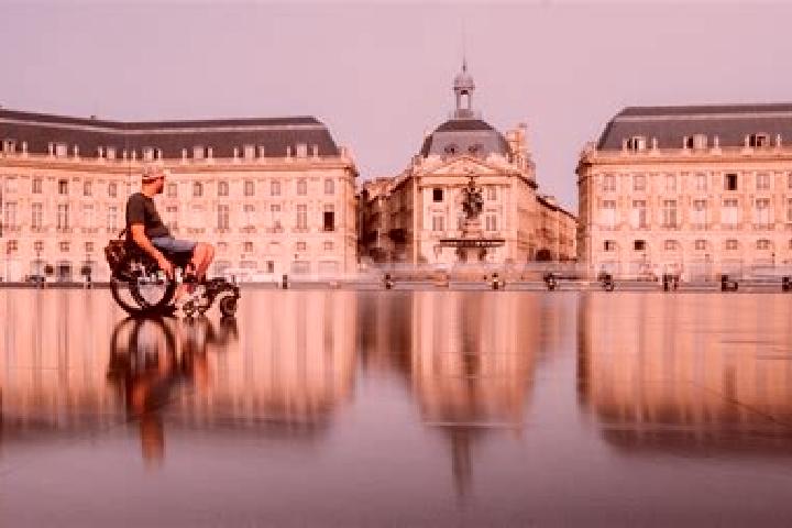 Harper, 25 — Escort in Vaudreching, France