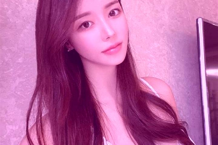 Harper, 25 — Escort in Zhuogang, China