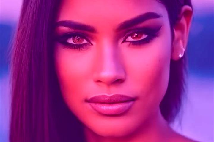Harper, 26, a auburn amber-eyed latina companion based in Tanyeri. Offering Prostate Massage, Massage, Striptease. Available for incall and outcall, overnigh...