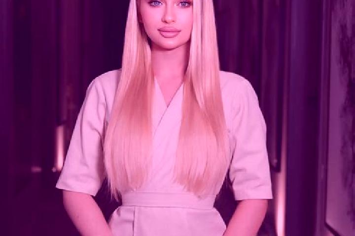 Harper, 26, a blonde grey-eyed indian companion based in Hopeman. Offering GFE, Tantra, Erotic Massage, CIM, Domination. Available for incall and outcall, da...