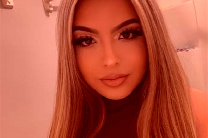 Harper, 26, a blonde grey-eyed latina companion based in Outarville. Offering Deep French Kissing, Overnight, 69, Travel Companion. Available for incall and ...