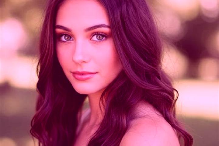 Harper, 26, a brunette hazel-eyed slavic companion based in Cikubang. Offering Fetish, Deep French Kissing, GFE. Available for incall and outcall, day and ev...