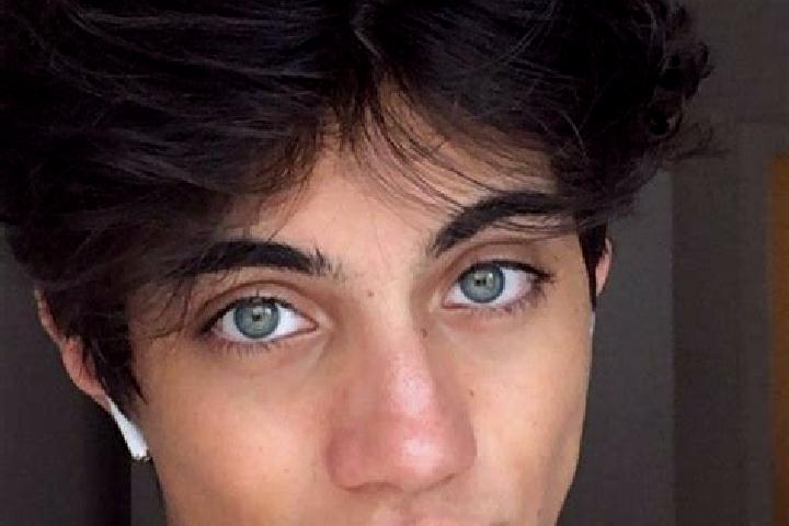 Harper, 26, a chestnut dark-eyed caucasian companion based in Esso. Offering Travel Companion, Tantra, Domination. Available for incall and outcall, overnigh...