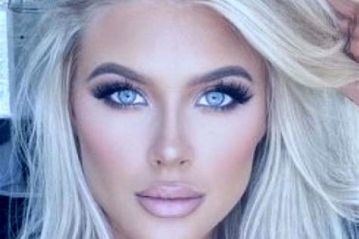 Harper, 26, a platinum blonde blue-eyed latina companion based in Laniscat. Offering GFE, Prostate Massage, Domination. Available for incall and outcall, day...