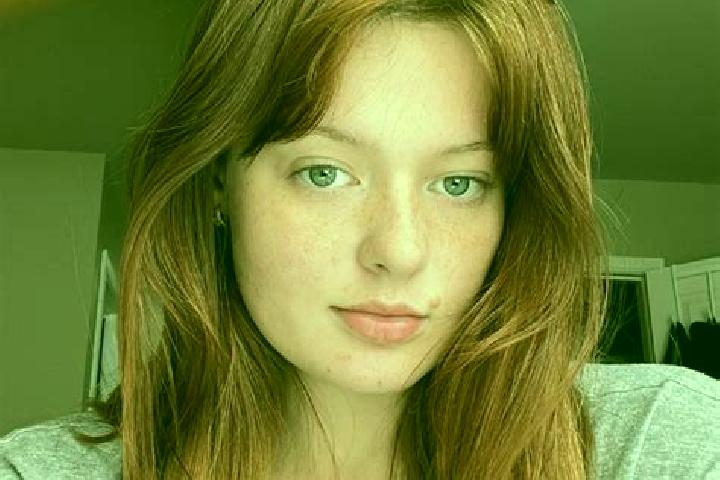 Harper, 26, a red blue-eyed mixed companion based in Ivrea. Offering Girlfriend Experience, Party Girl, BDSM, Prostate Massage. Available for incall and outc...