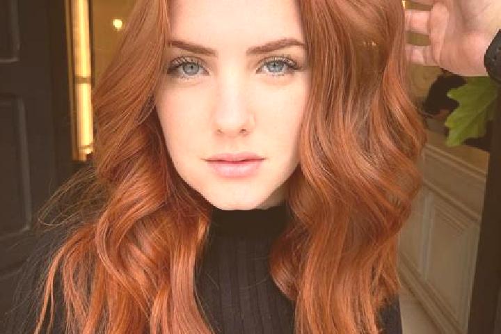 Harper, 27, a auburn blue-eyed middle eastern companion based in Huaquirca. Offering Duos, A-Level, Roleplay. Available for incall and outcall, day and eveni...
