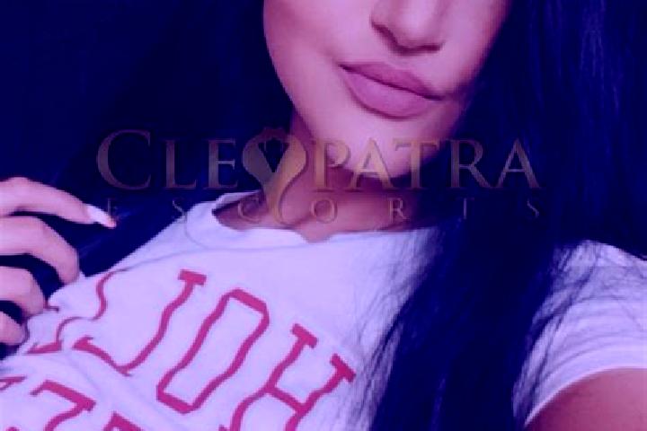Harper, 27, a black grey-eyed latina companion based in Talling. Offering Striptease, Tantra, Fetish, Party Girl. Available for incall and outcall, day and e...