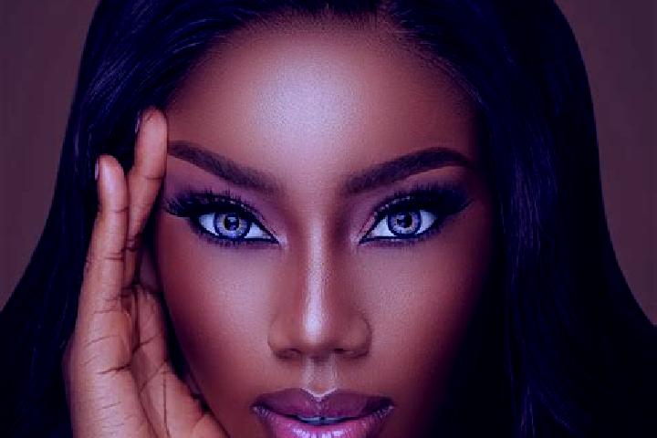Harper, 27, a brunette blue-eyed ebony companion based in Saint-Victor-Malescours. Offering Striptease, Duos, Party Girl, Girlfriend Experience. Available fo...