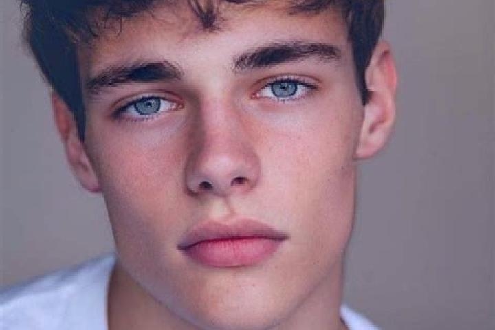 Harper, 27, a brunette brown-eyed caucasian companion based in Baguim do Monte. Offering BDSM, Striptease, Roleplay. Available for incall and outcall, overni...