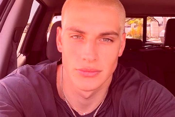 Harper, 27, a dark blonde grey-eyed slavic companion based in Kulnura. Offering Tantra, OWO, BDSM, Duos. Available for incall and outcall, day and evening da...