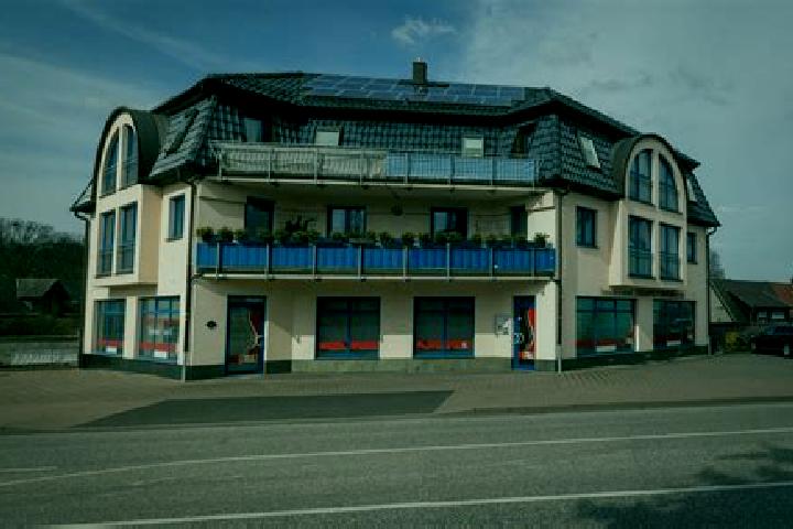 Harper, 27 — Escort in Bischofrode, Germany