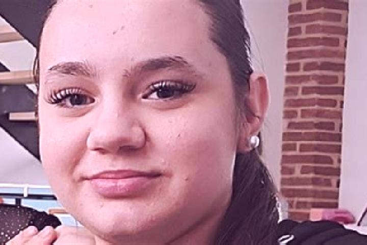 Harper, 27 — Escort in Fere-en-Tardenois, France