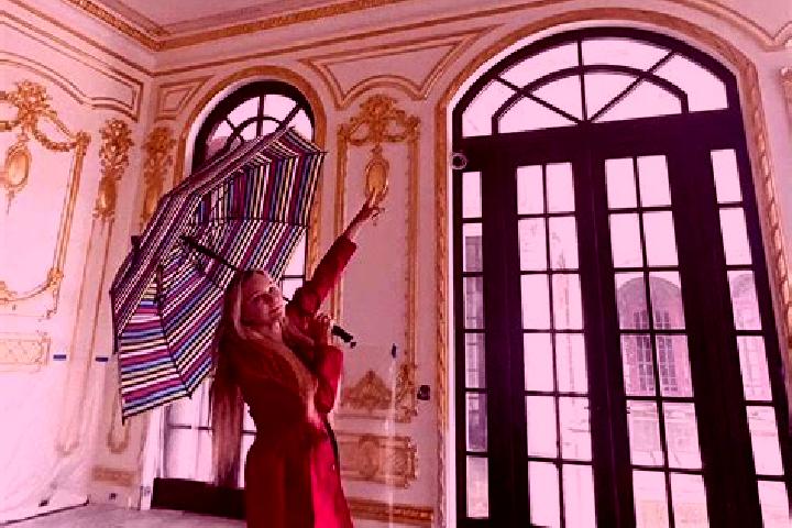 Harper, 27 — Escort in Versailles, United States