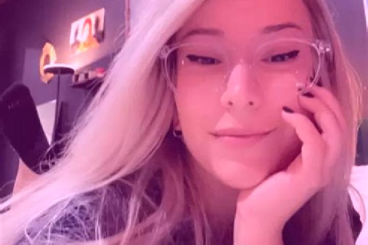 Harper, 28, a blonde amber-eyed indian companion based in Brawdy. Offering GFE, Travel Companion. Available for incall and outcall, day and evening dates.