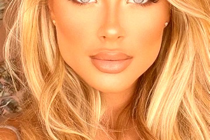 Harper, 28, a blonde blue-eyed latina companion based in Wetzikon / Kempten. Offering Overnight, Domination, Roleplay, Tantra. Available for incall and outca...