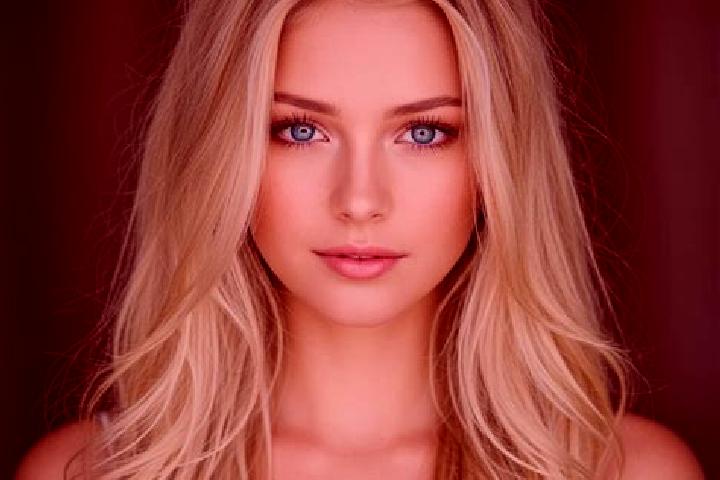 Harper, 28, a blonde brown-eyed mixed companion based in Dabokria. Offering Tantra, OWO, Travel Companion, Massage. Available for incall and outcall, overnig...