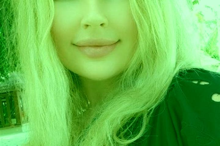 Harper, 28, a blonde hazel-eyed mediterranean companion based in Tencanau. Offering Domination, BDSM, GFE, Fetish, Tantra. Available for incall and outcall, ...