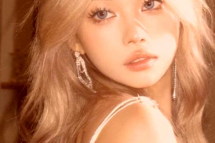 Harper, 28, a dark blonde blue-eyed asian companion based in Zonnemaat. Offering BDSM, Girlfriend Experience, Tantra, A-Level, GFE. Available for incall and ...