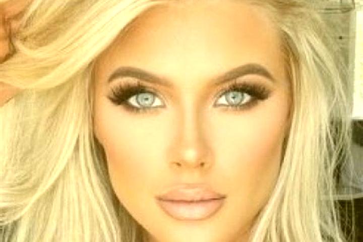 Harper, 28, a platinum blonde grey-eyed caucasian companion based in Settala. Offering Roleplay, BDSM, Domination, Party Girl. Available for incall and outca...