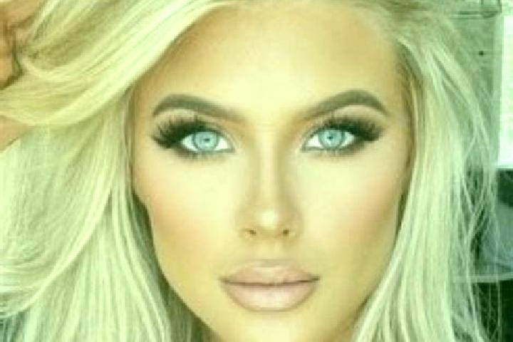 Harper, 28, a platinum blonde hazel-eyed latina companion based in Taskent. Offering Massage, Deep French Kissing, Striptease, 69. Available for incall and o...