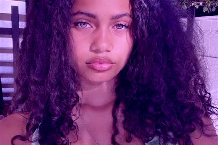 Harper, 28, a red green-eyed mixed companion based in Bungalaleng. Offering Massage, Erotic Massage, Party Girl, CIM, Roleplay. Available for incall and outc...