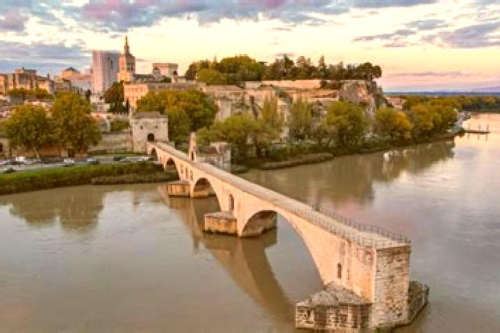 Harper, 28 — Escort in Chavignon, France