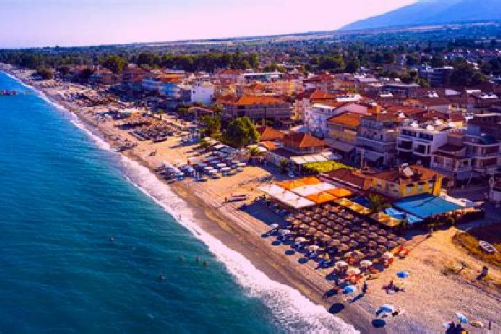Harper, 28 — Escort in Paralia Dionysiou, Greece