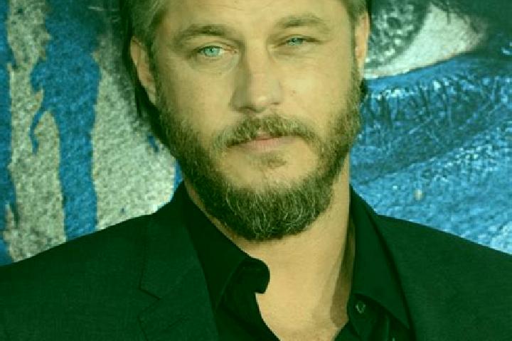 Harper, 29, a auburn blue-eyed caucasian companion based in Singanuram. Offering Erotic Massage, Travel Companion, Duos, OWO, Striptease. Available for incal...