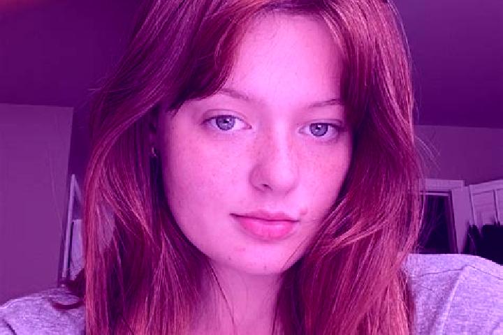 Harper, 29, a auburn hazel-eyed caucasian companion based in Lomas de Sargentillo. Offering Travel Companion, Tantra, Deep French Kissing, BDSM. Available fo...