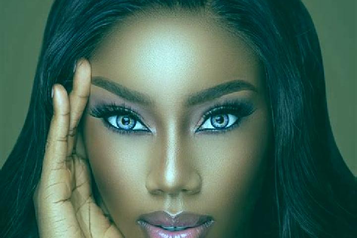 Harper, 29, a chestnut blue-eyed ebony companion based in Awalezo. Offering Striptease, CIM, Overnight. Available for incall and outcall, overnight bookings ...