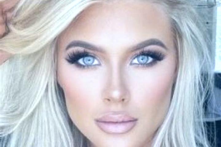Harper, 29, a platinum blonde amber-eyed caucasian companion based in Hernals. Offering 69, Dinner Date, Striptease, Roleplay. Available for incall and outca...