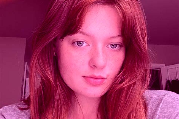 Harper, 29, a red dark-eyed european companion based in Deer Valley. Offering Erotic Massage, Overnight, Dinner Date. Available for incall and outcall, overn...