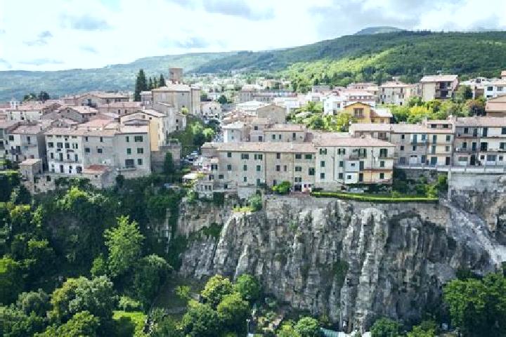 Harper, 29 — Escort in Castelletto Cervo, Italy