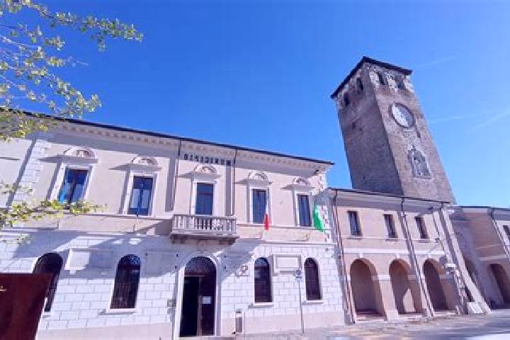 Harper, 29 — Escort in Castilenti, Italy