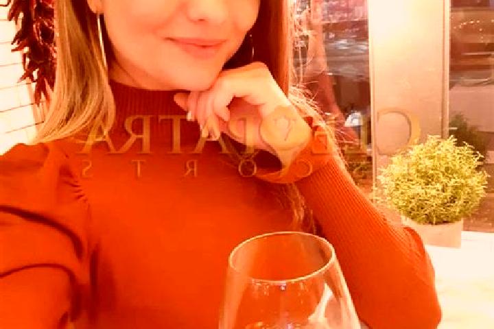 Harper, 30, a auburn blue-eyed caribbean companion based in Gaoxu. Offering 69, Dinner Date, OWO, Massage. Available for incall and outcall, day and evening ...