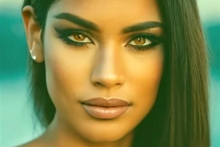 Harper, 30, a black brown-eyed latina companion based in Groserea. Offering OWO, GFE, Party Girl. Available for incall and outcall, day and evening dates.