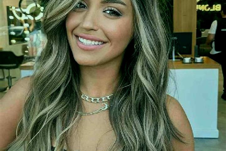 Harper, 30, a dark blonde brown-eyed mediterranean companion based in Qihe. Offering Dinner Date. Available for incall and outcall, day and evening dates.