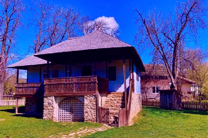 Harper, 30 — Escort in Casimcea, Romania